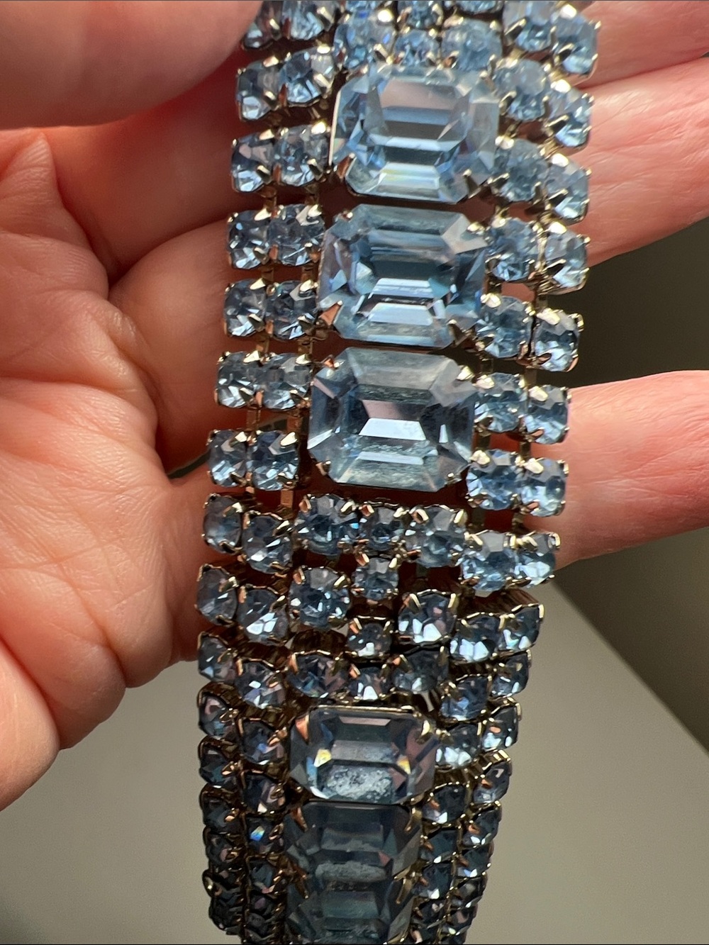 Vintage Brilliant Blue Crystal & Silver Bracelet with Safety Chain - Picture 10 of 16
